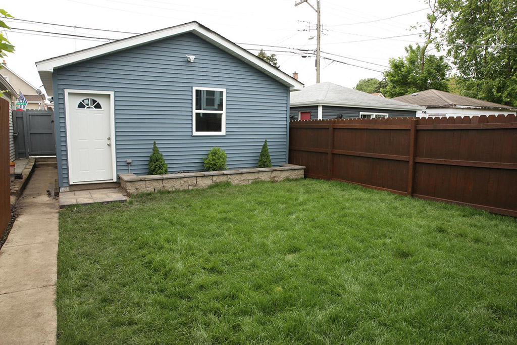 Exterior Paint Photo 1